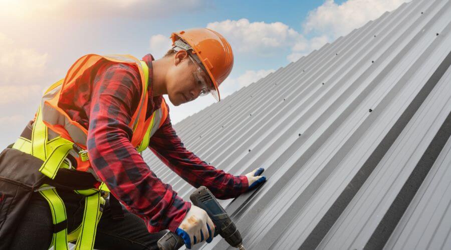 GAF certified roofer in Jeffersonville, IN